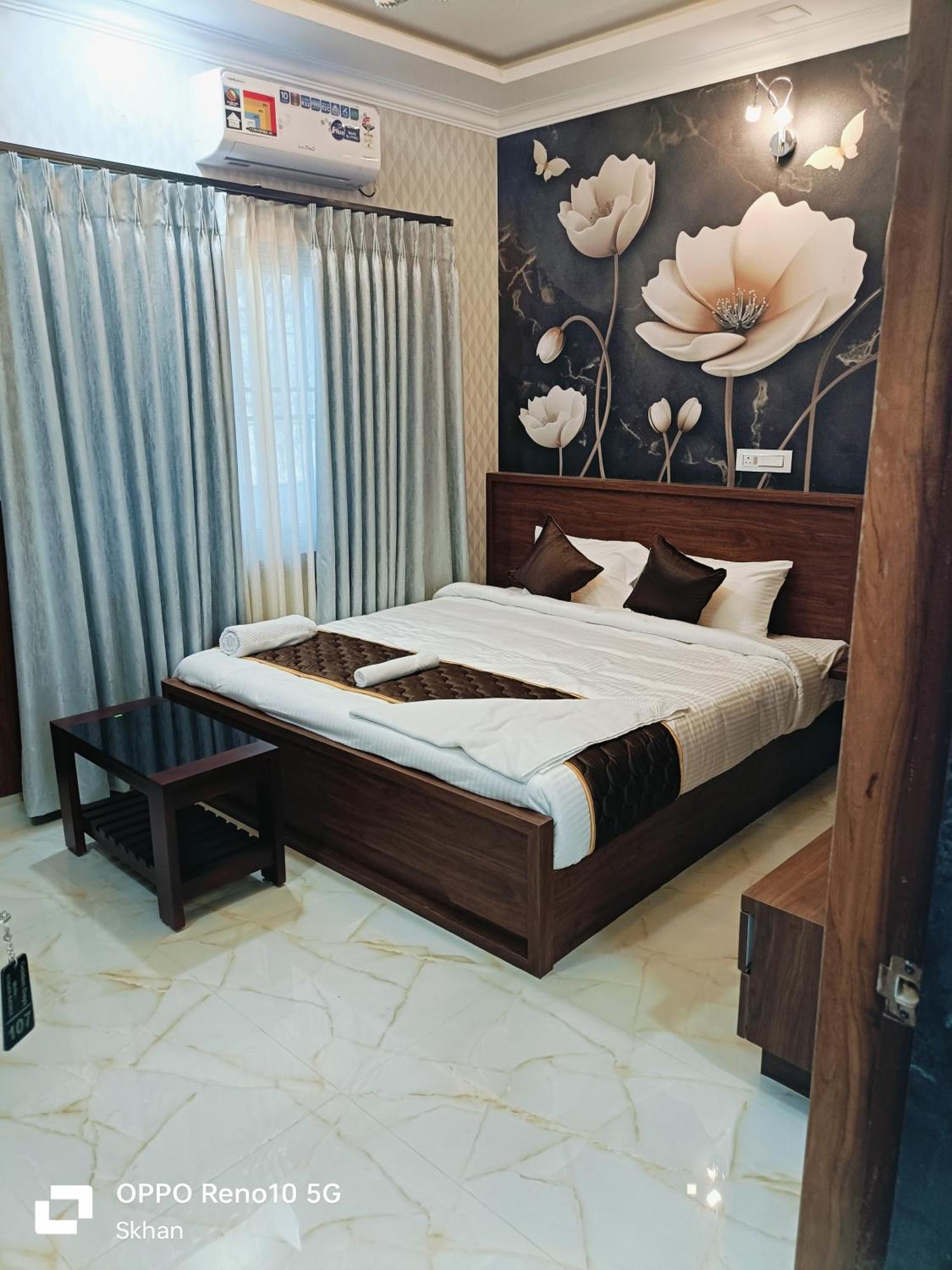 Golden Residency 호텔 Kushālnagar 외부 사진